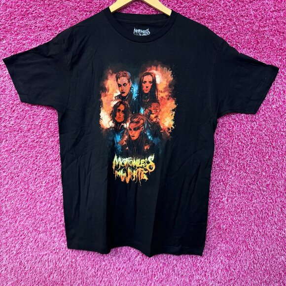 Motionless in White Watercolor Portrait T-shirt size XL - Picture 1 of 4
